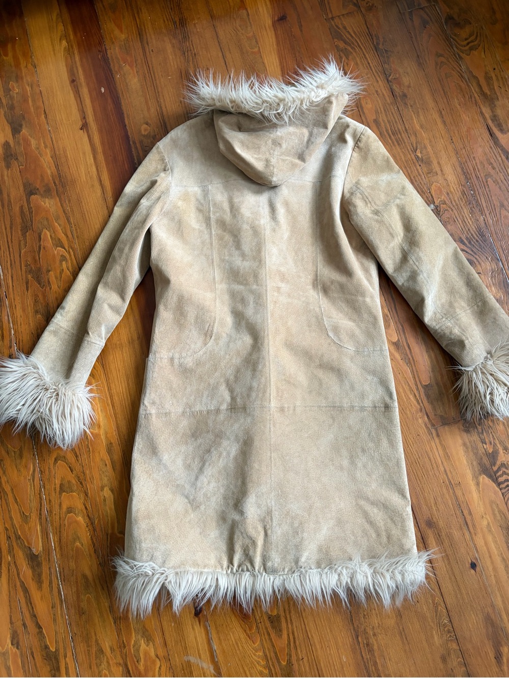 Bebe Vintage Penny Lane Y2K Faux Suede Fur Hooded Coat Size Small Tan Beige - Picture 6 of 15